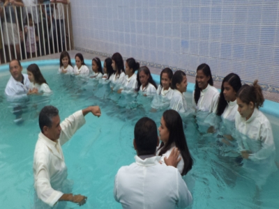 Grande batismo Cemadepiano